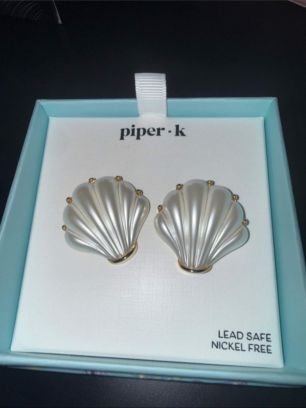 piper·k — Pearl White shell earrings with Gold Accents. Light weight.